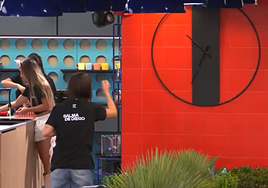 «Esto es vergonzoso»: el surrealista momento de los concursantes de 'OT' al no saber leer un reloj analógico