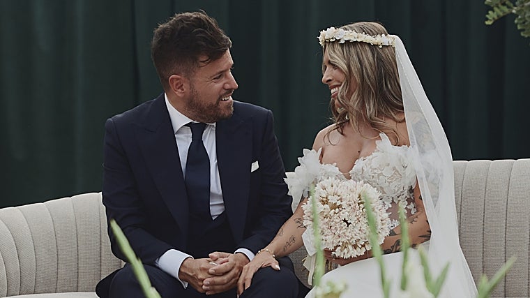 Así fue la segunda boda de Pablo López y Laura Rubio: 300 invitados, sin móviles y en la Sierra de Cádiz