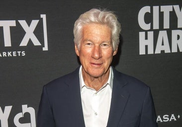 Richard Gere revela que quiere acabar con el problema de las personas sin  hogar en España: «Mi mujer y yo nos lo hemos propuesto»