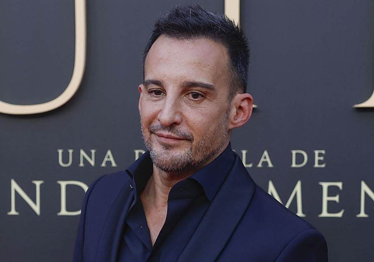 La vida personal de Alejandro Amenábar: sus orígenes, un divorcio con su exmarido y su lujoso ático en Madrid