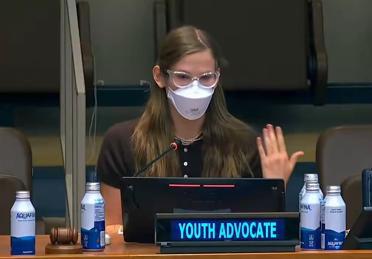 Violet Affleck, durante su intervención en la sede de las Naciones Unidas