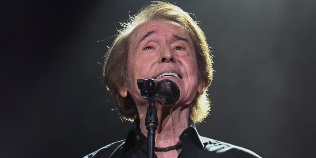 Raphael cancela un concierto a última hora por un problema de salud