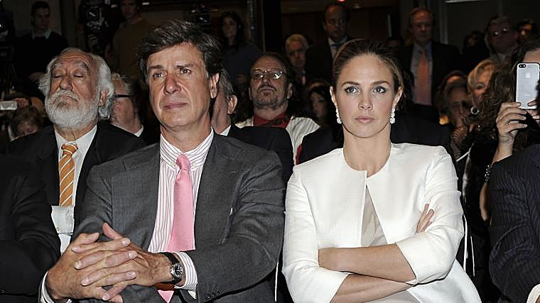 Cayetano y Genoveva han seguido manteniendo una buena relación tras su divorcio, aunque ella no asistirá a su boda