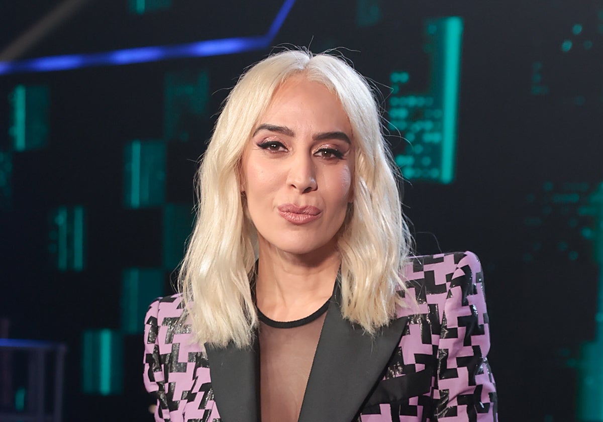 Mónica Naranjo resurge, tras cancelaciones, adversidades y polémicas, con su música y su pareja