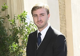 Quién es Paige Harris, la discreta novia de Luis Martínez de Irujo que también asistió a la boda de Cayetano y Bárbara