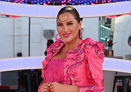 Laura Gallego:  «Mi folclórica de referencia es Lola Flores»