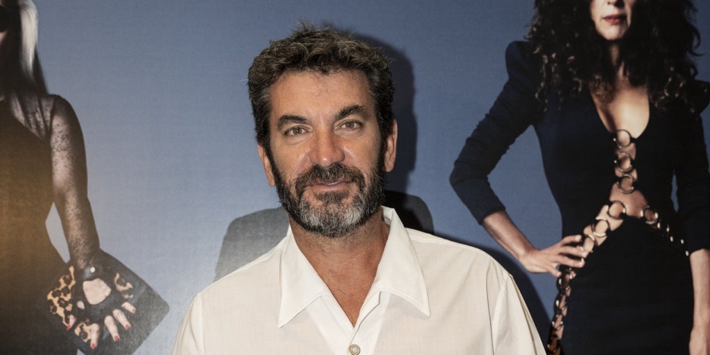 Arturo Valls: «Me ha cambiado más la vida por tener pareja que por tener un hijo»