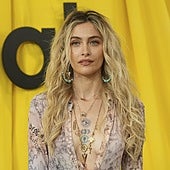 Paris Jackson recibe 65 millones de dólares de la herencia de su padre