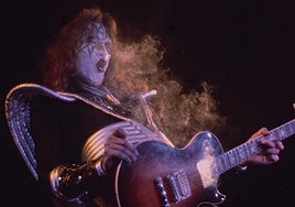 Revelan la causa de la muerte de Ace Frehley, guitarrista de KISS