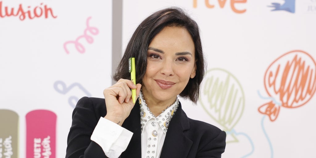 El padre de Chenoa contrae la sarna en la residencia geriátrica donde vive «en la más absoluta pobreza»