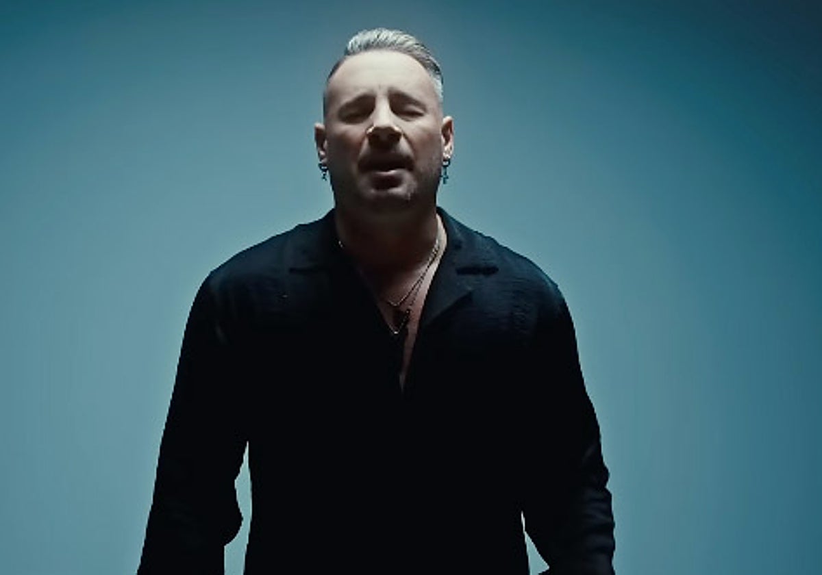 Andy ficha con la agencia de management más poderosa de España, anuncia sus  primeros conciertos sin Lucas y publica 'Marioneta'