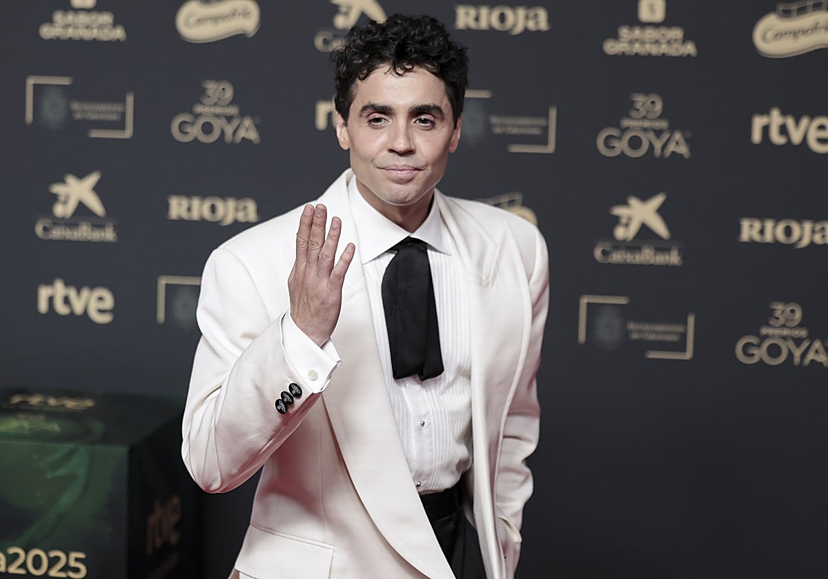 Javier Ambrossi, ilusionado tras la ruptura con Calvo, según &#039;¡Hola!&#039;