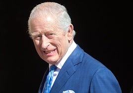 Carlos III cumple 77 años entre tensiones familiares y reformas urgentes