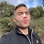 Cristian, hermano de Sofía Suescun, reaparece con una sonda nasal y reaviva la preocupación por su salud