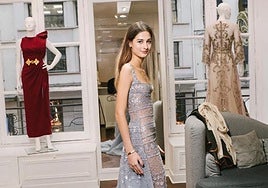 Eulalia de Orleans-Borbón e Isabelle de Orleans hacen brillar sus tiaras en el Baile de Debutantes