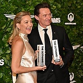 Hugh Jackman y Kate Hudson sorprenden a sus fans en un bar de Nueva York cantando canciones de Neil Diamond