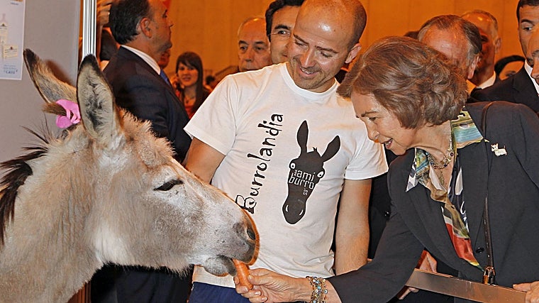 La Reina Sofía, de visita en 'Burrolandia'