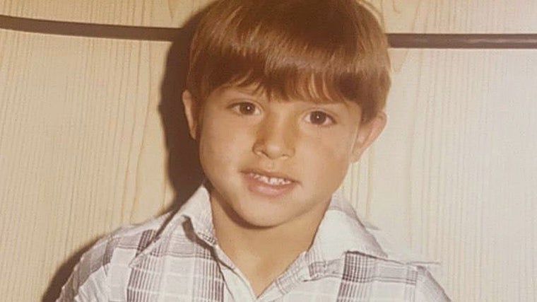Dani Guzmán as a child