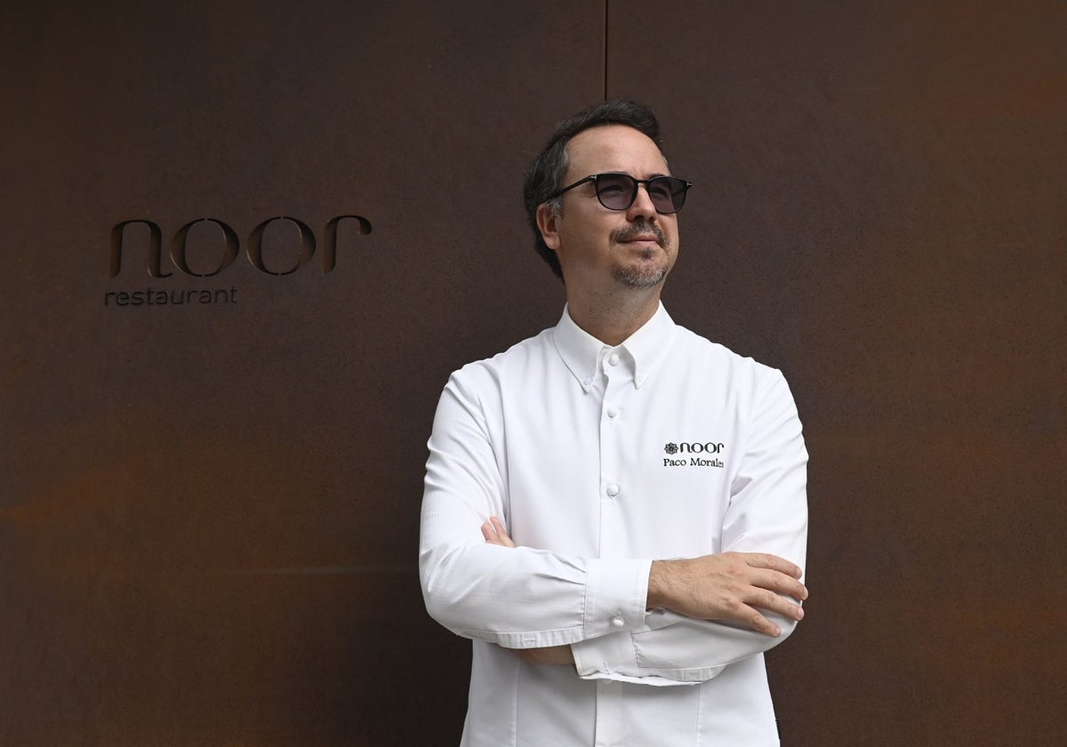 Paco Morales, en el restaurante Noor, que vive la novena temporada