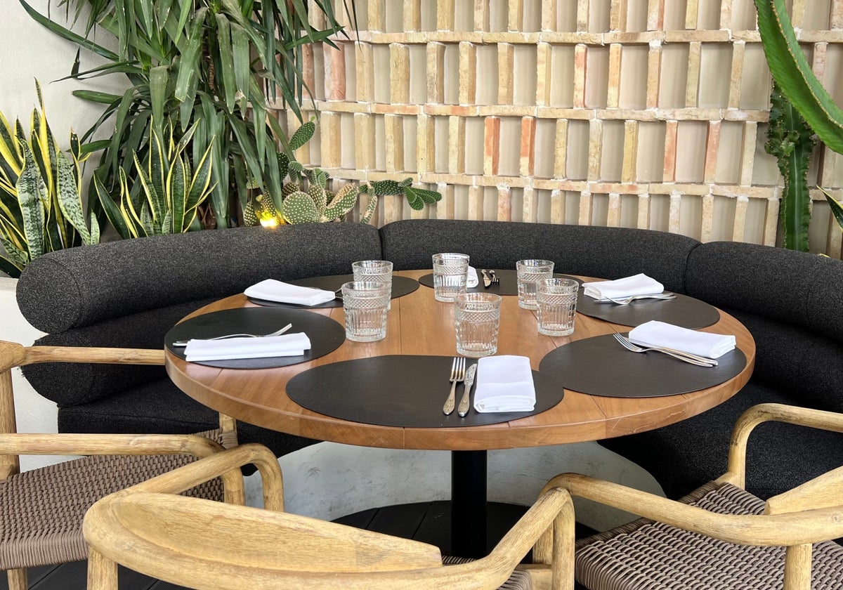 Diez mesas con encanto para celebrar comidas de Navidad en Sevilla