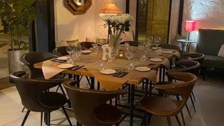 Diez mesas con encanto para celebrar comidas de Navidad en Sevilla