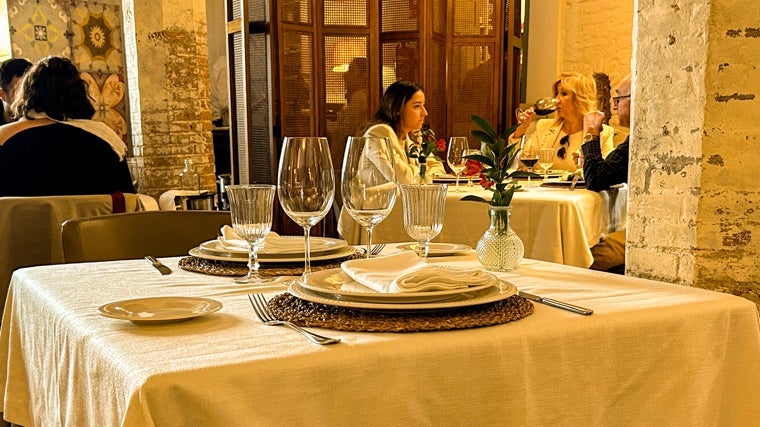 Detalle del salón emplazado en la propia ermita del siglo XV