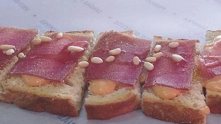 Bodeguita Las Tres Piedras traslada a Nervión su concepto de cocina chipionera