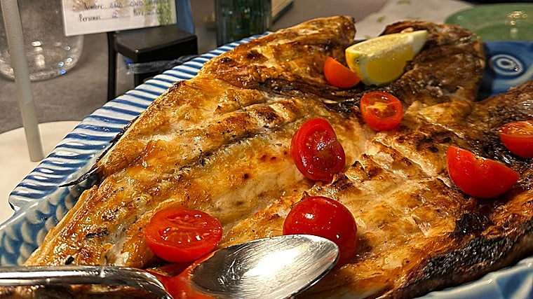 Luz y Brasa, el proyecto de dos hermanos de Ceuta en el local de Cotidiano