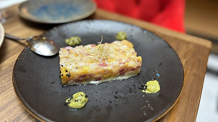 Ensaladilla de atún confitado