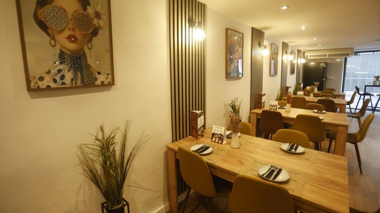Interior del restaurante María Vinagres