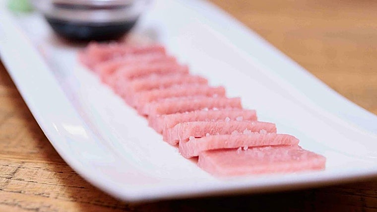 La Sal cumple 16 años: «Nuestros platos de atún rojo de almadraba nunca pierden la capacidad de sorprender»