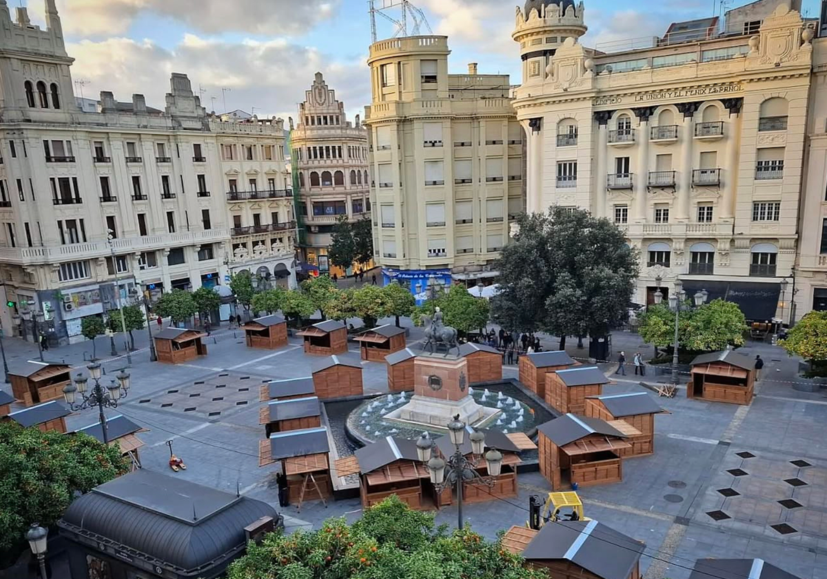 Plaza de Las Tendillas preparada para el II Festival Córdoba Virgen Extra