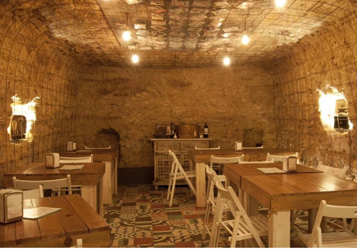 Taberna Cuevas Anita la de San Miguel, en Alcalá de Guadaíra