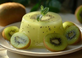 La poderosa gelatina verde que supone una inyección de vitamina C y que se puede hacer con dos ingredientes