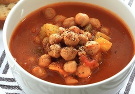 Sopa de garbanzos y calabaza