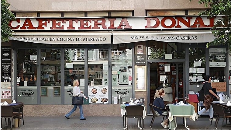 Fachada del restaurante Donald en la calle Canalejas de Sevilla