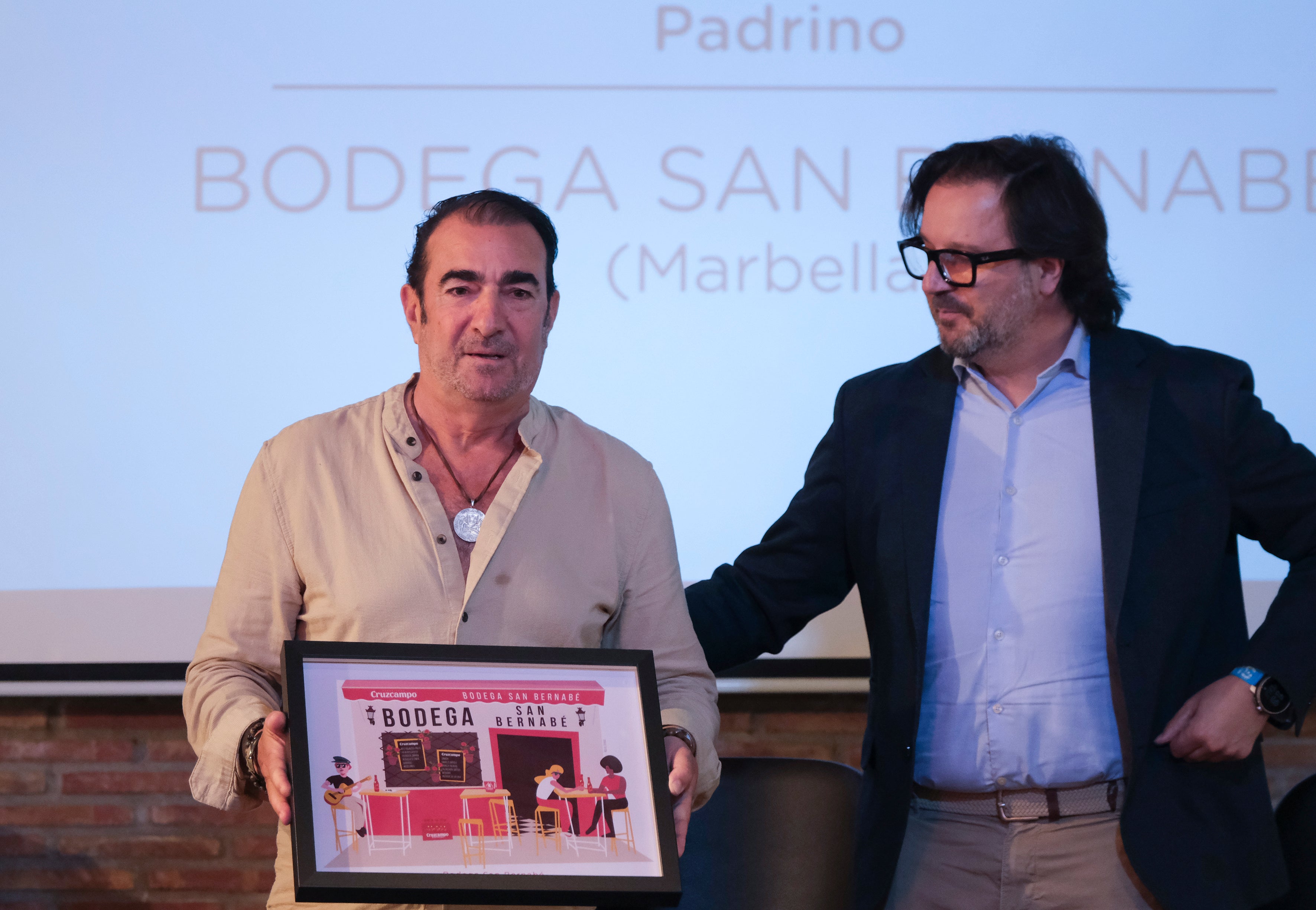 Álvaro Blanco, de Bodega San Bernabé, y Rafael Méndez, Área Manager de Heineken en Málaga