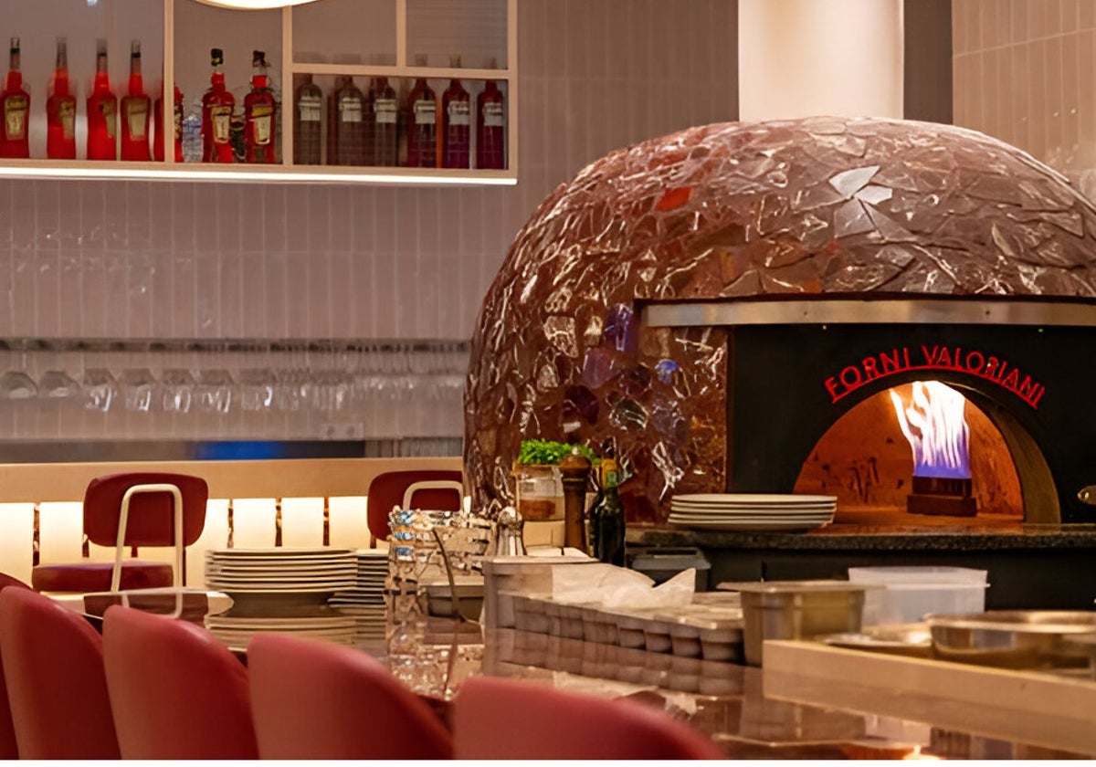 Ricca, la pizzería con concento omakase de La bombonera Group en Sevilla
