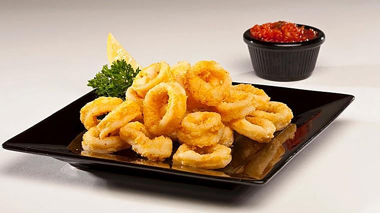 Ni tortilla ni marisco: estos son los platos de la Feria de Sevilla que puedo hacer en casa para la noche del &#039;Pescaíto&#039;