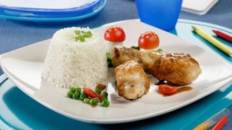 Platos que puedes hacer con arroz hervido del día anterior (y que quedan aún mejor)