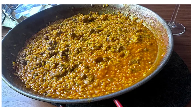 Dónde comer paella en Málaga: sitios especializados en arroz