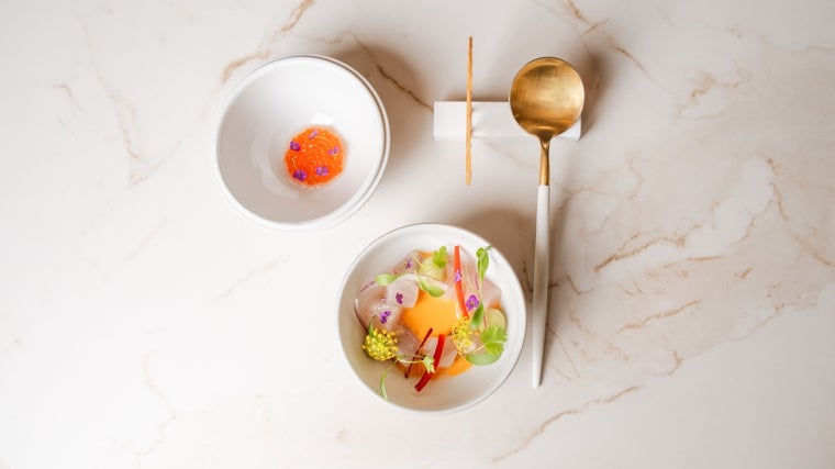 La propuesta gastronómica de Blossom aúna guiños a diferentes concinas del mundo con un hilo conductor: la técnica y precisión de cada plato