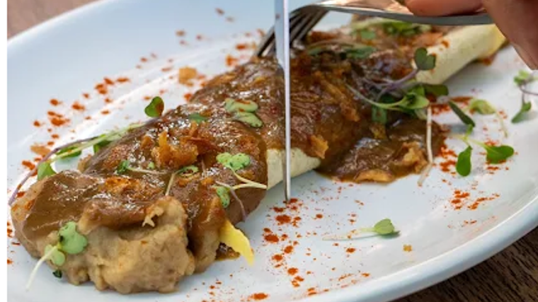 Estos son los 4 bares de Sevilla que compiten en el programa de Chicote por tener las mejores tapas