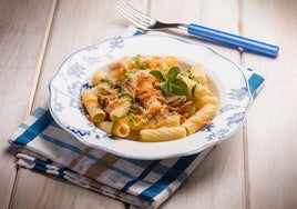 Elicoidali con puerro y jamón paso a paso