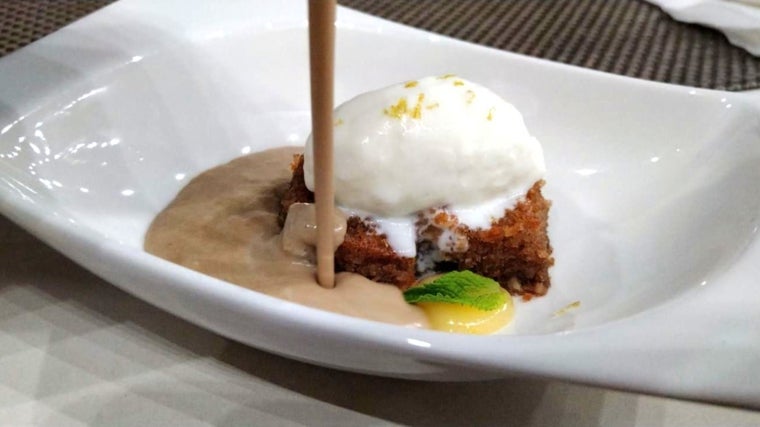 Sopa de nueces con bizcocho y helado de limón de la carta de Arena Bar en el club deportivo Open Arena