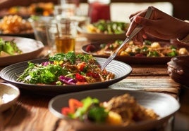 18 cenas que se preparan en menos de 15 minutos sin encender el horno ni los fuegos