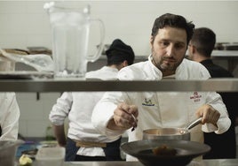 Javier Abascal (Lalola): «El aperitivo lo tomo en Casa Aldana, Samoa o el Vizcaíno»