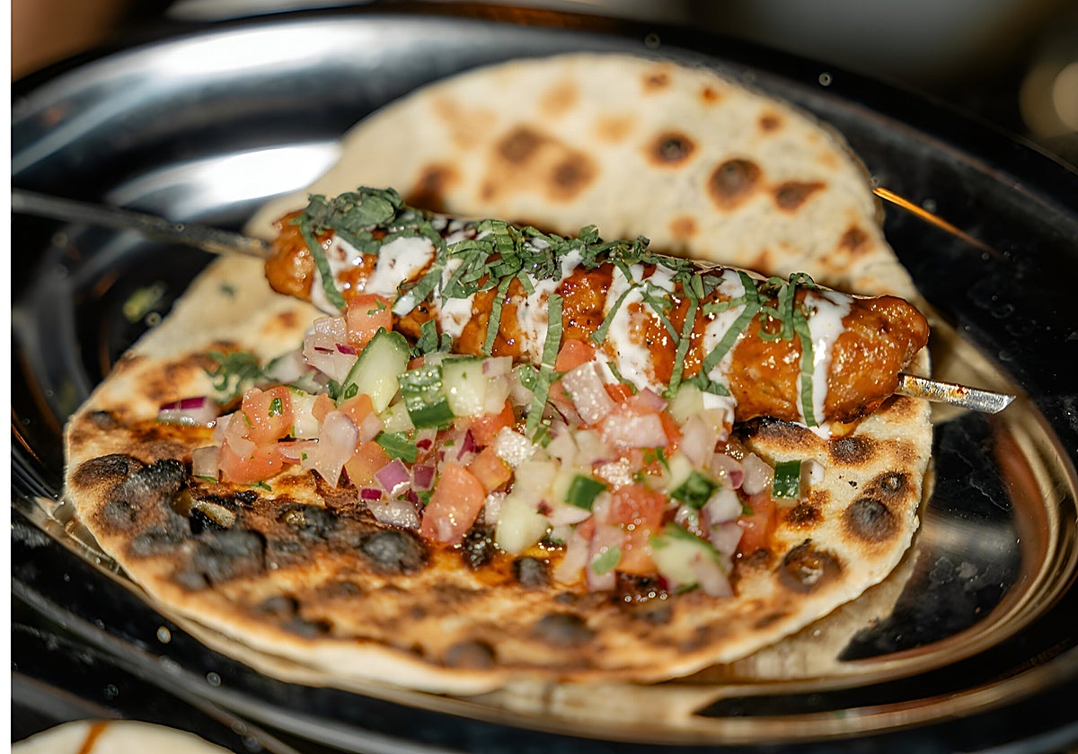 Plato de Dekene, el restaurante libanés de Zoco