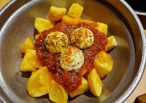 Imagen secundaria 1 - Verde Limón abre en El Limonar: el nuevo restaurante del Grupo Perro Viejo en Málaga