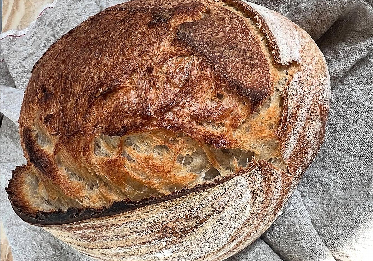 The Coven es un obrador que funciona por encargo y que elabora todo tipo de panes artesanos de masa madre y harinas ecológicas